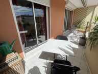 Perpignan Espace med joli t3 traversant terrasse BOX fermé — photo 2