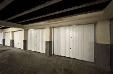 Garage  93 €