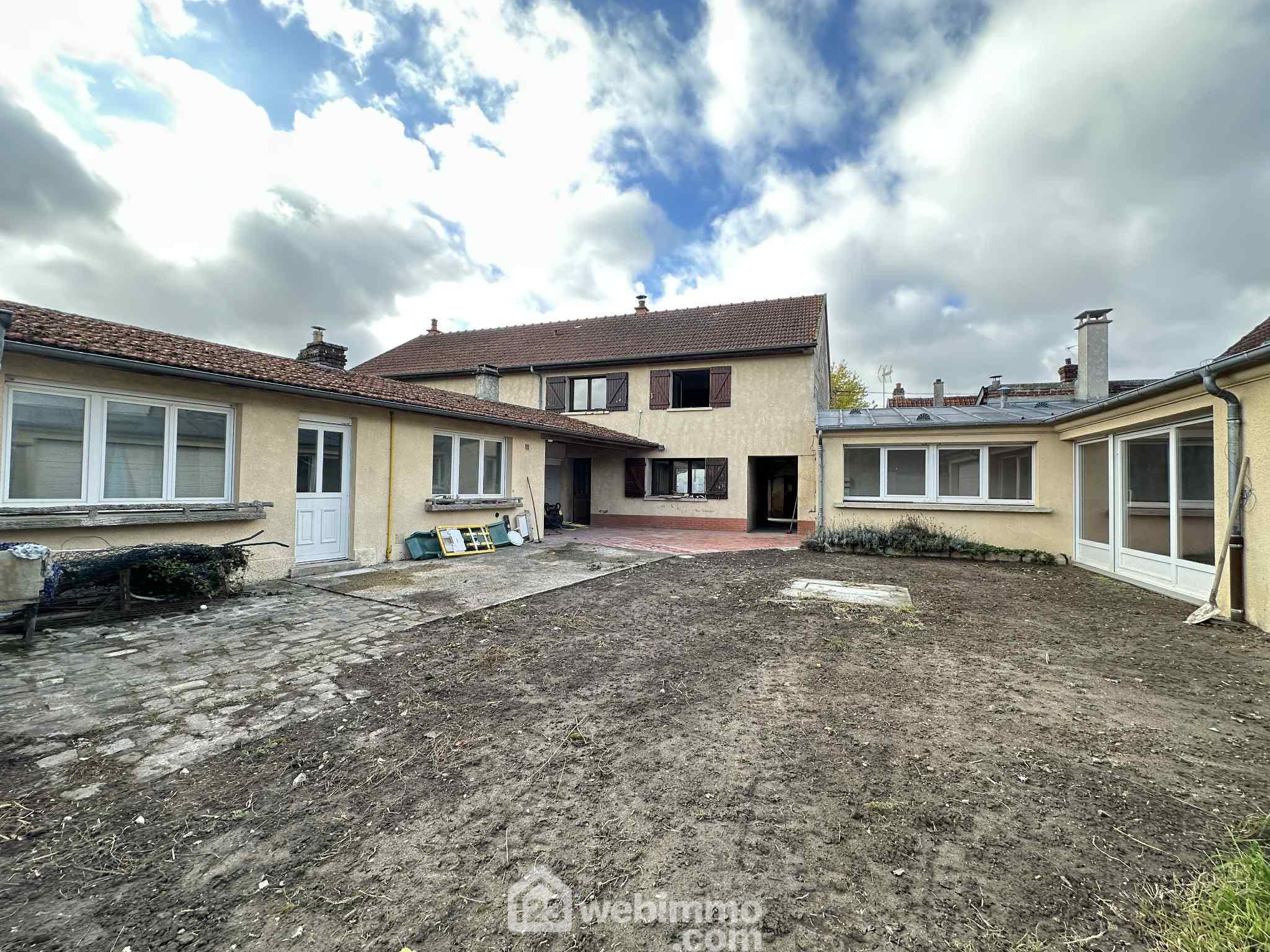 Maison - 228m² - Athies-sous-Laon