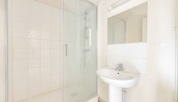 Appartement 2 pièces  à vendre Marseille 6eme 13006