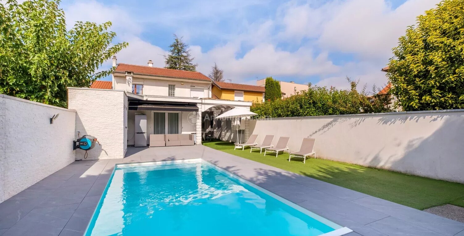 Très belle Maison de 150 m² en plein cœur de Villeurbanne — photo 1