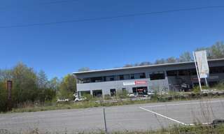 Commerce  178 m² à louer à Annecy (74600)