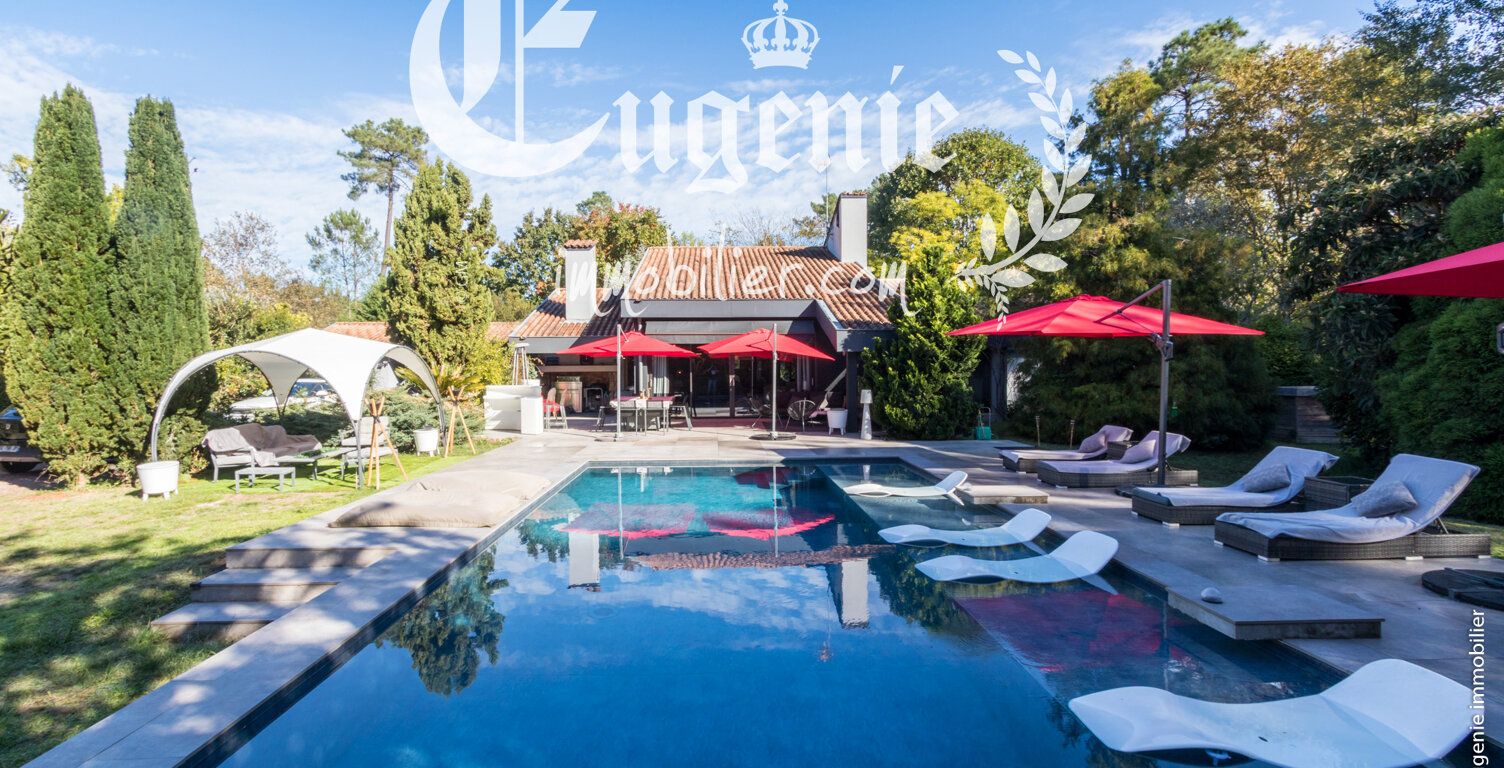 Propriété 211M²+Parc 9900M²+Piscine+Terrasse 200M² au Calme — photo 1