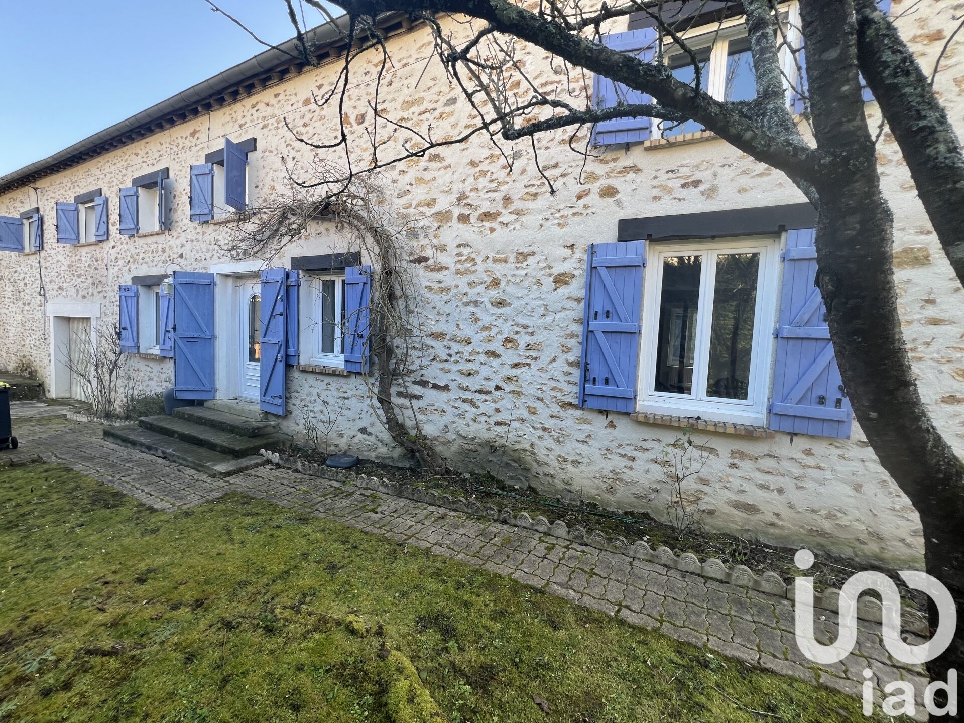 Jouy-sur-Morin - 200m² - 7p.