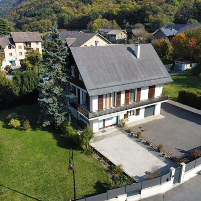 Maison 9 pièces 555000 €