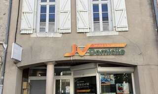 Immeuble  100 m² à vendre à Nay (64800)