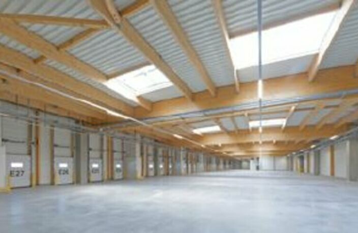 ENTREPOT LOGISTIQUE à LOUER — photo 2
