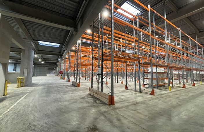 ENTREPOT LOGISTIQUE à LOUER — photo 5