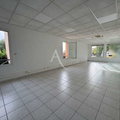 Immeuble  675000 €