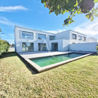 Maison 5 pièces 618000 €