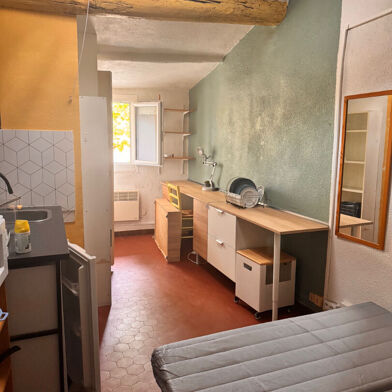 Appartement 1 pièces 450 €
