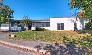 Commerce  600 m² à vendre à Montaigu-Vendée (85600)