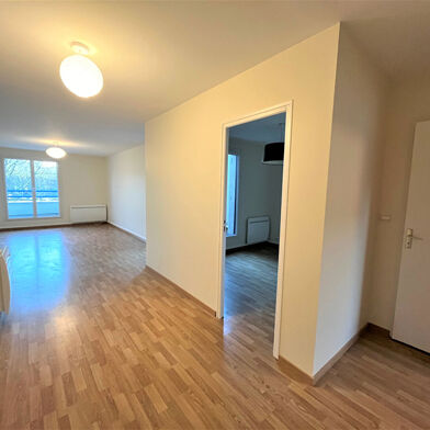 Appartement 4 pièces 212000 €