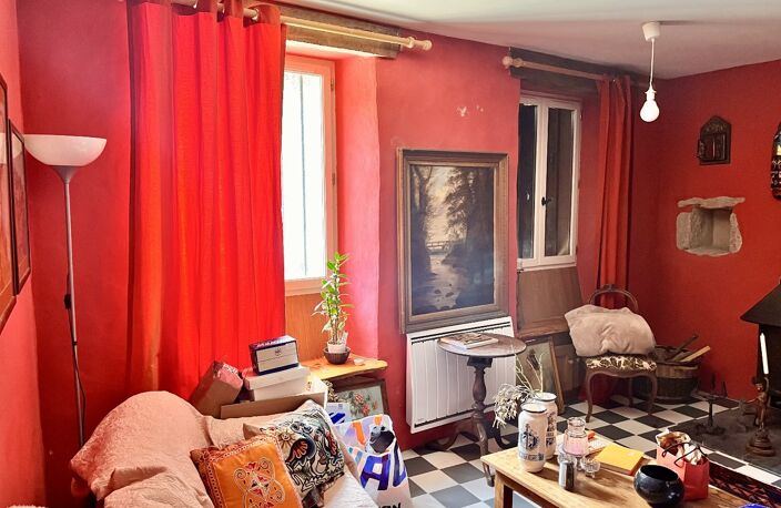 Maison et dépendances — photo 4