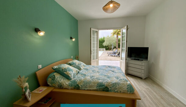 Villa / Maison 9 pièces  à vendre Saint-Savinien 17350