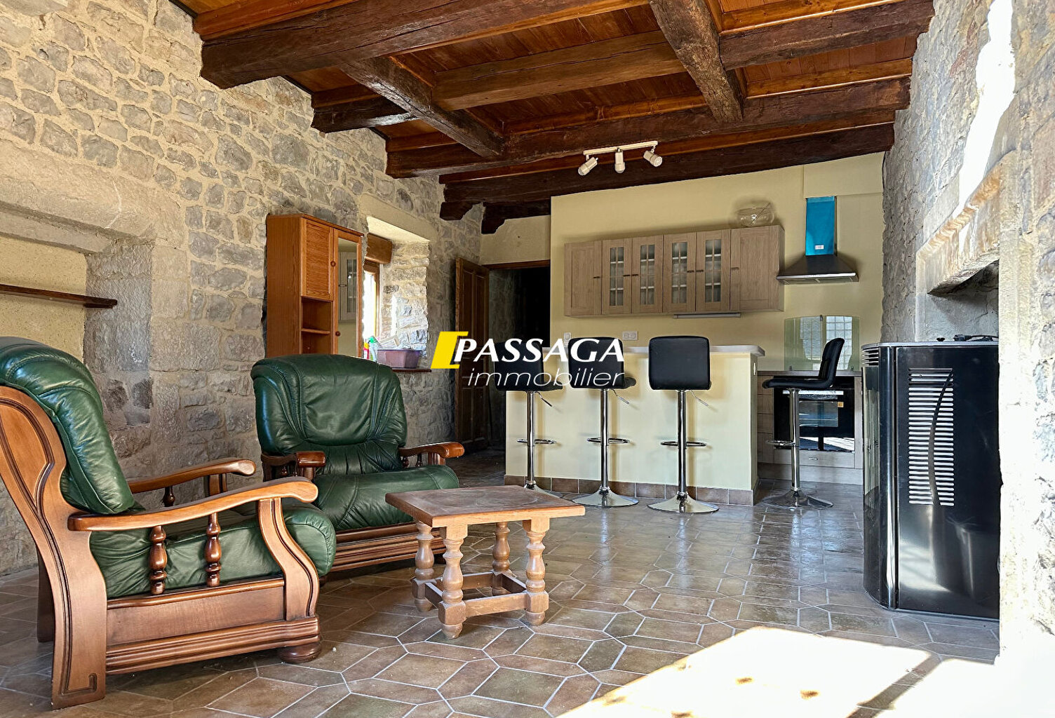 A VENDRE - Magnifique ensemble immobilier, dépendances et terrains - RECOULES PREVINQUIERES — photo 1
