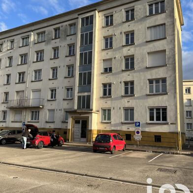 Appartement 4 pièces 79900 €