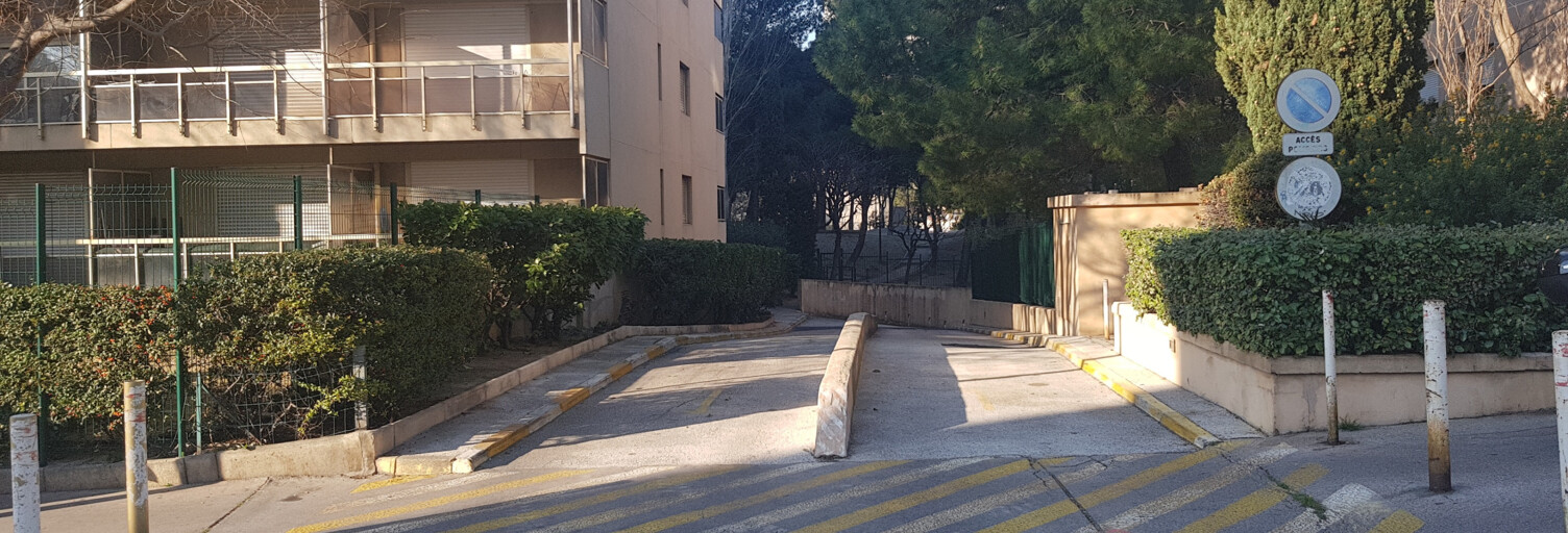 Garage  12 m² à louer à Marseille 10 (13010)