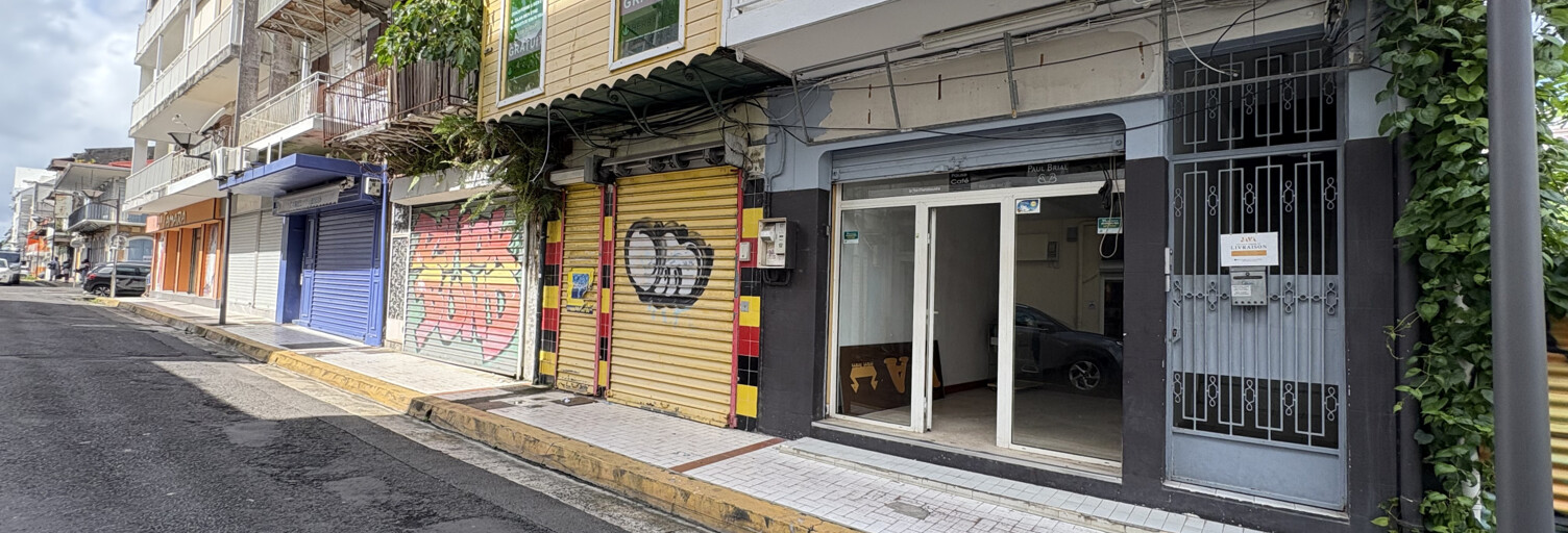Commerce  100 m² à louer à Pointe-à-Pitre (97110)