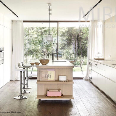 Appartement 4 pièces 405000 €