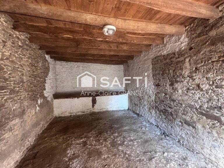 Cette ancienne fermette offre un cadre paisible au cœur de la campagne Sarthoise. — photo 1