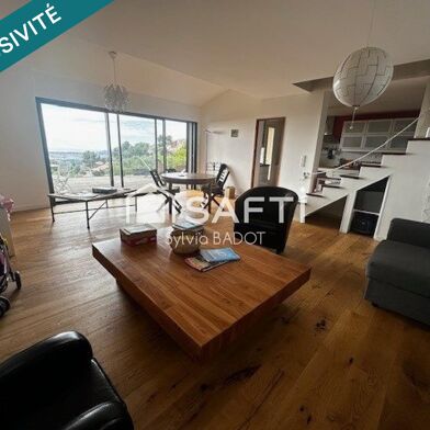 Maison 4 pièces 630000 €