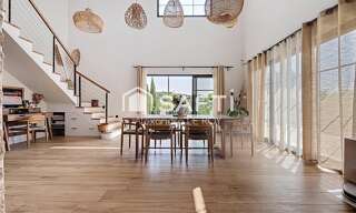 Maison 8 Pièces 212 m² à vendre à Saint-Félix-de-Lodez (34725)