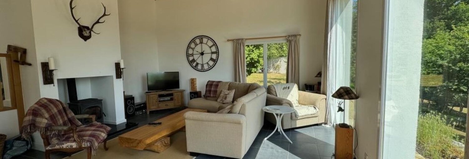 Maison 5 Pièces 138 m² à vendre à Castetpugon (64330)