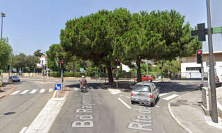 Garage  26 m² à vendre à Antibes (06160)