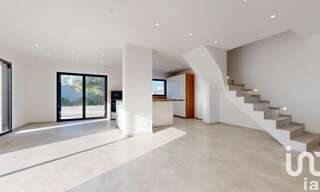 Maison 5 Pièces 108 m² à vendre à Eyguières (13430)