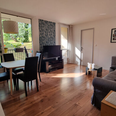 Appartement 4 pièces 245000 €