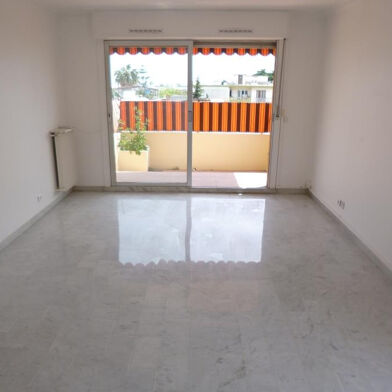 Appartement 2 pièces 985 €