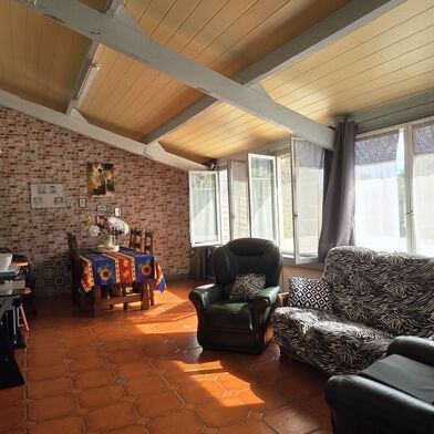 Maison 6 pièces 130000 €