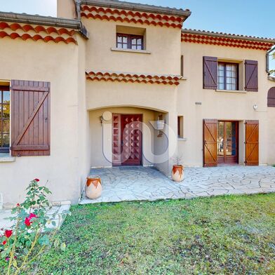 Maison 7 pièces 367200 €