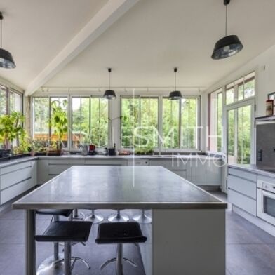 Maison 10 pièces 695000 €