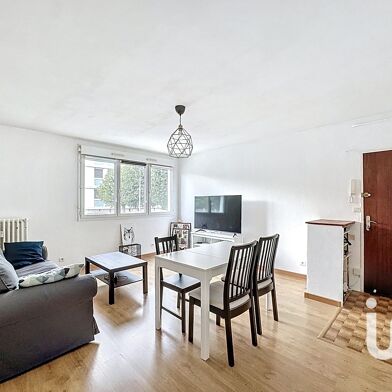 Appartement 4 pièces 84900 €