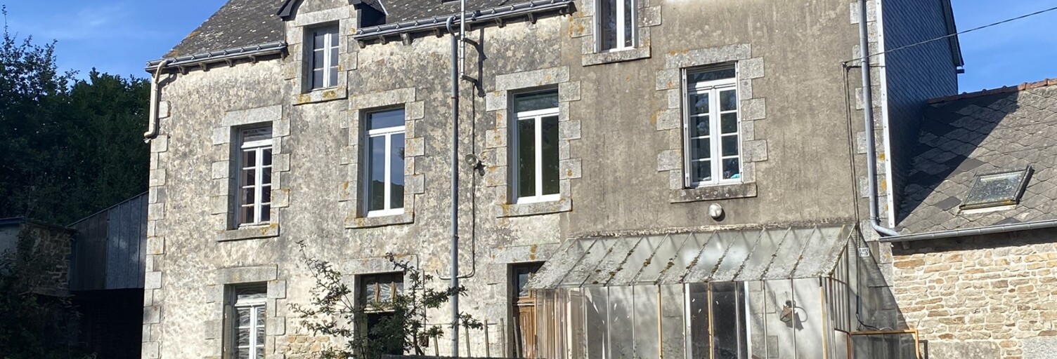 Maison 10 Pièces 220 m² à vendre à Plémet (22210)