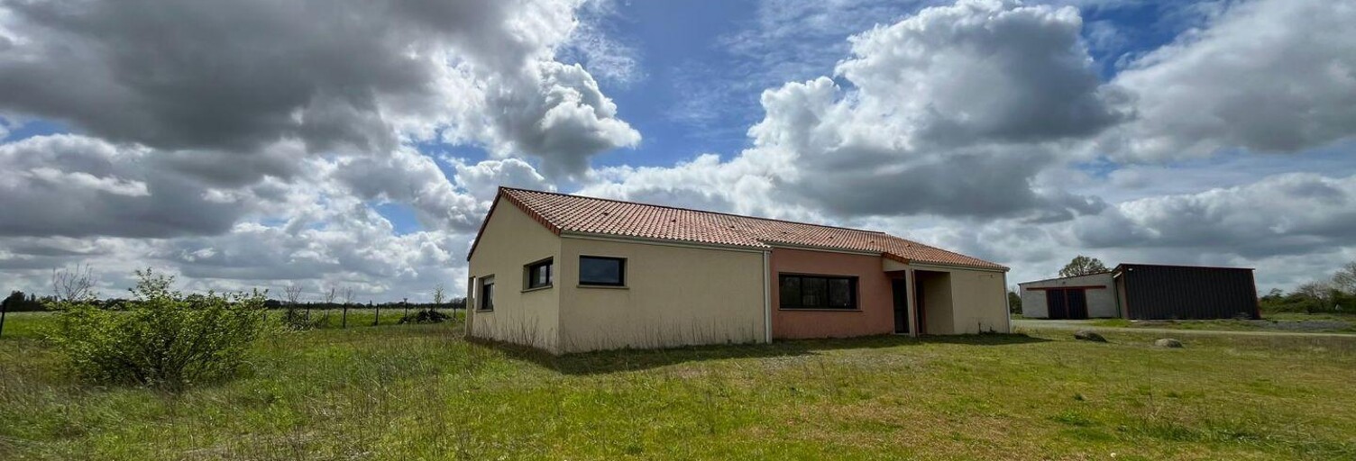 Commerce  340 m² à vendre à Mauléon (79700)