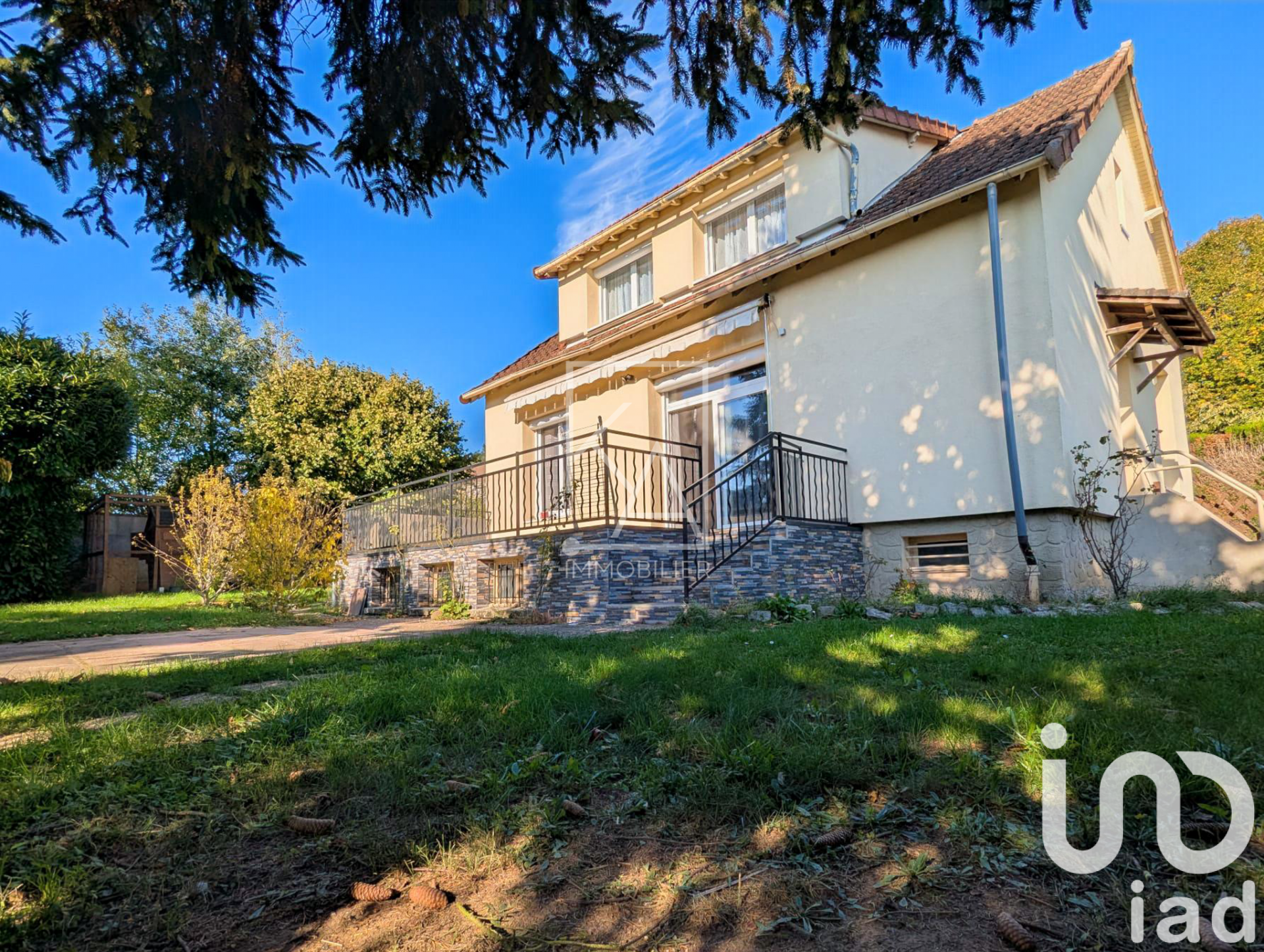 Boutigny-sur-Essonne - 105m² - 6p. - 4ch.
