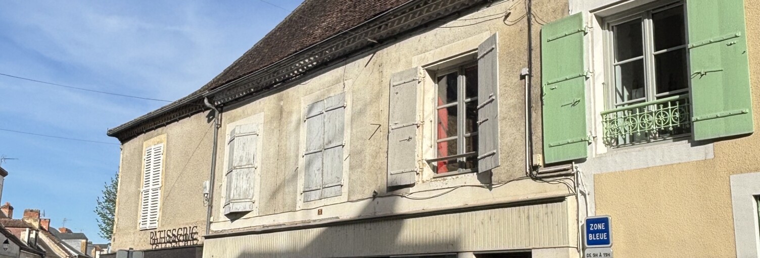 Immeuble  250 m² à vendre à Excideuil (24160)