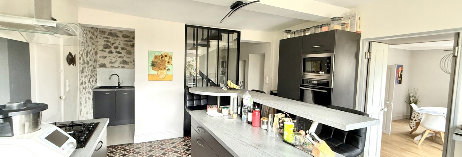 Maison 8 Pièces 173 m² à vendre à Bonchamp-lès-Laval (53960)