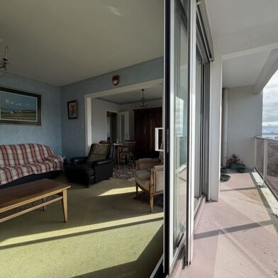 Appartement 5 pièces 187424 €