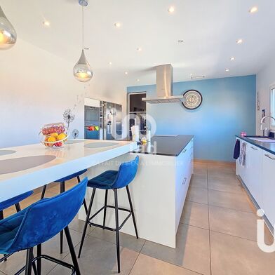 Maison 7 pièces 405000 €