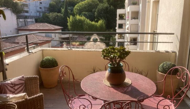 Appartement 3 pièces  à louer Marseille 6eme 13006