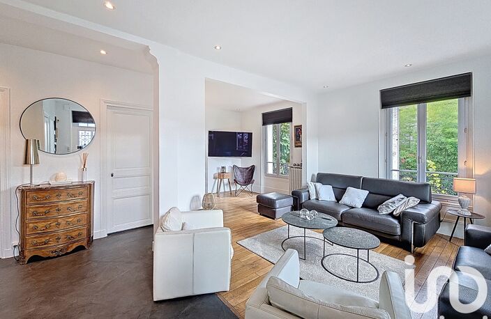 Vente Maison/villa 7 pièces — photo 2