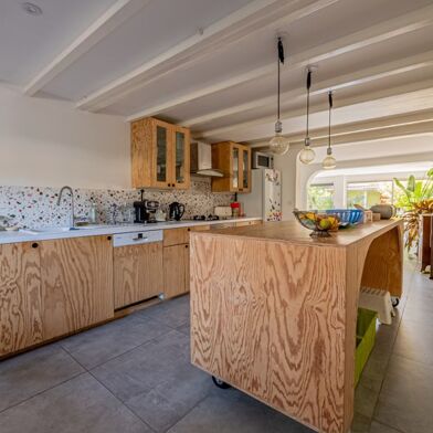 Maison 6 pièces 565000 €