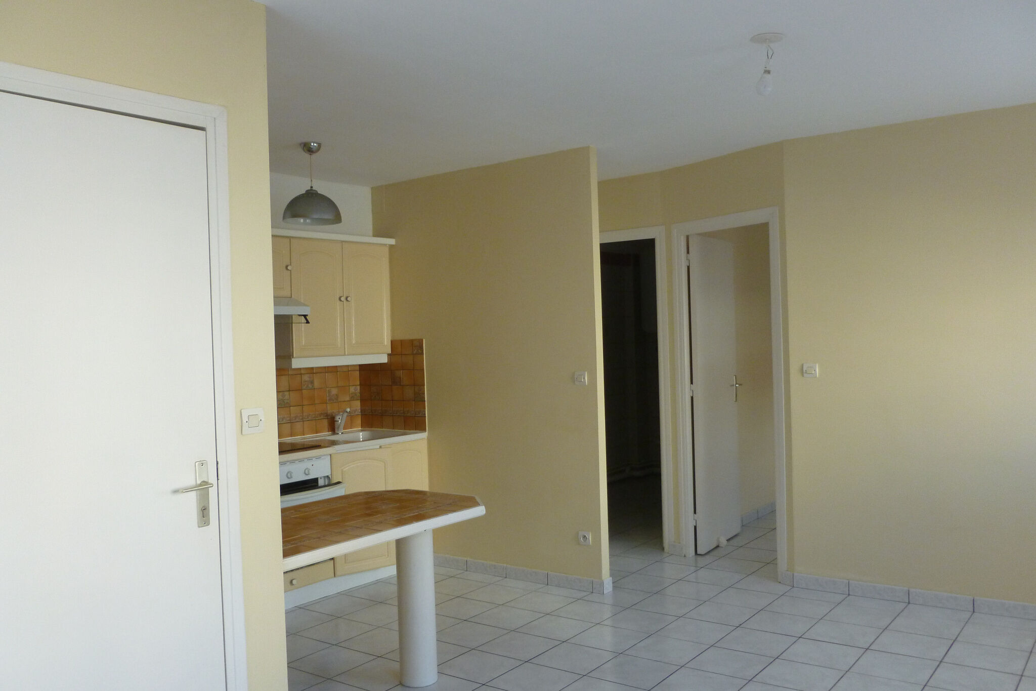 Appartement 2 pièces  à louer Reims 51100