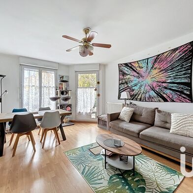 Appartement 3 pièces 230000 €