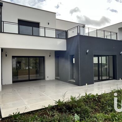 Maison 6 pièces 448500 €