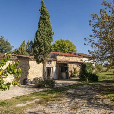 Maison 5 pièces 409600 €